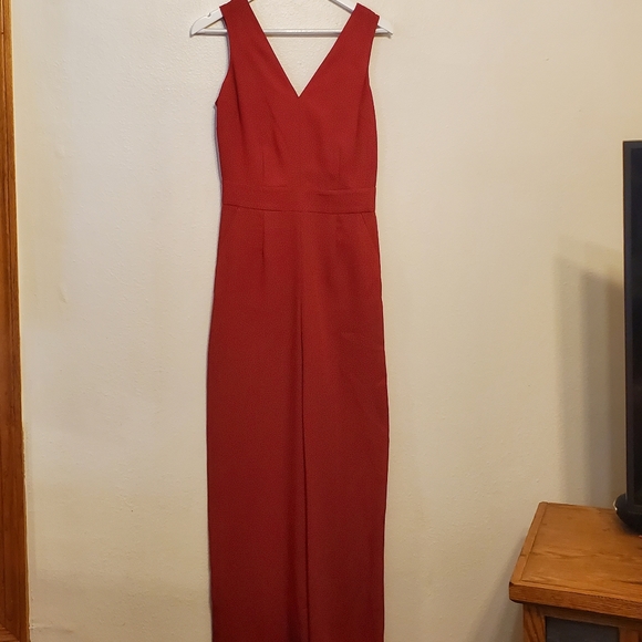 Boden Hexham Jumpsuit in poinsettia - Picture 3 of 12